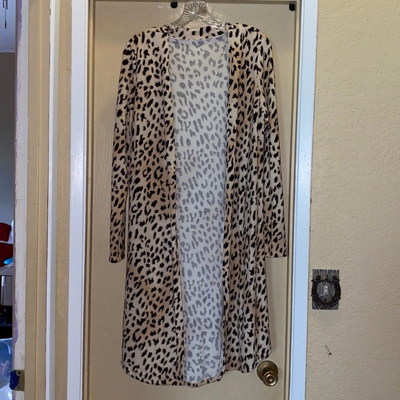 Cheetah print cardigan - Picture 1 of 5